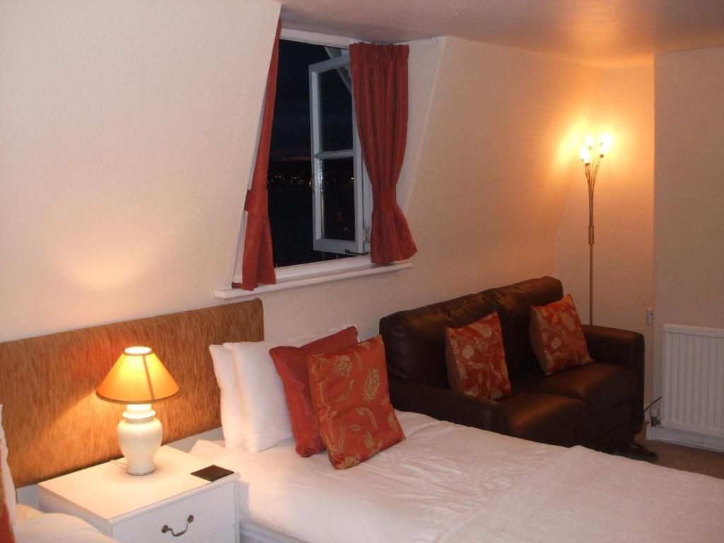 The Chatsworth Weymouth Room photo